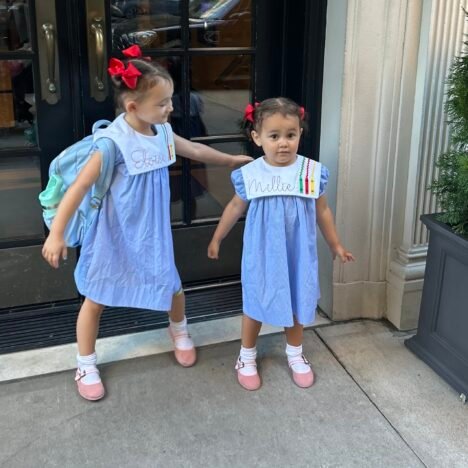 How to Serve Wine Like a Pro: 5 Simple Tips